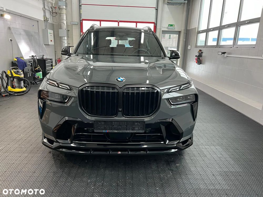 BMW X7 M50d sport - 6