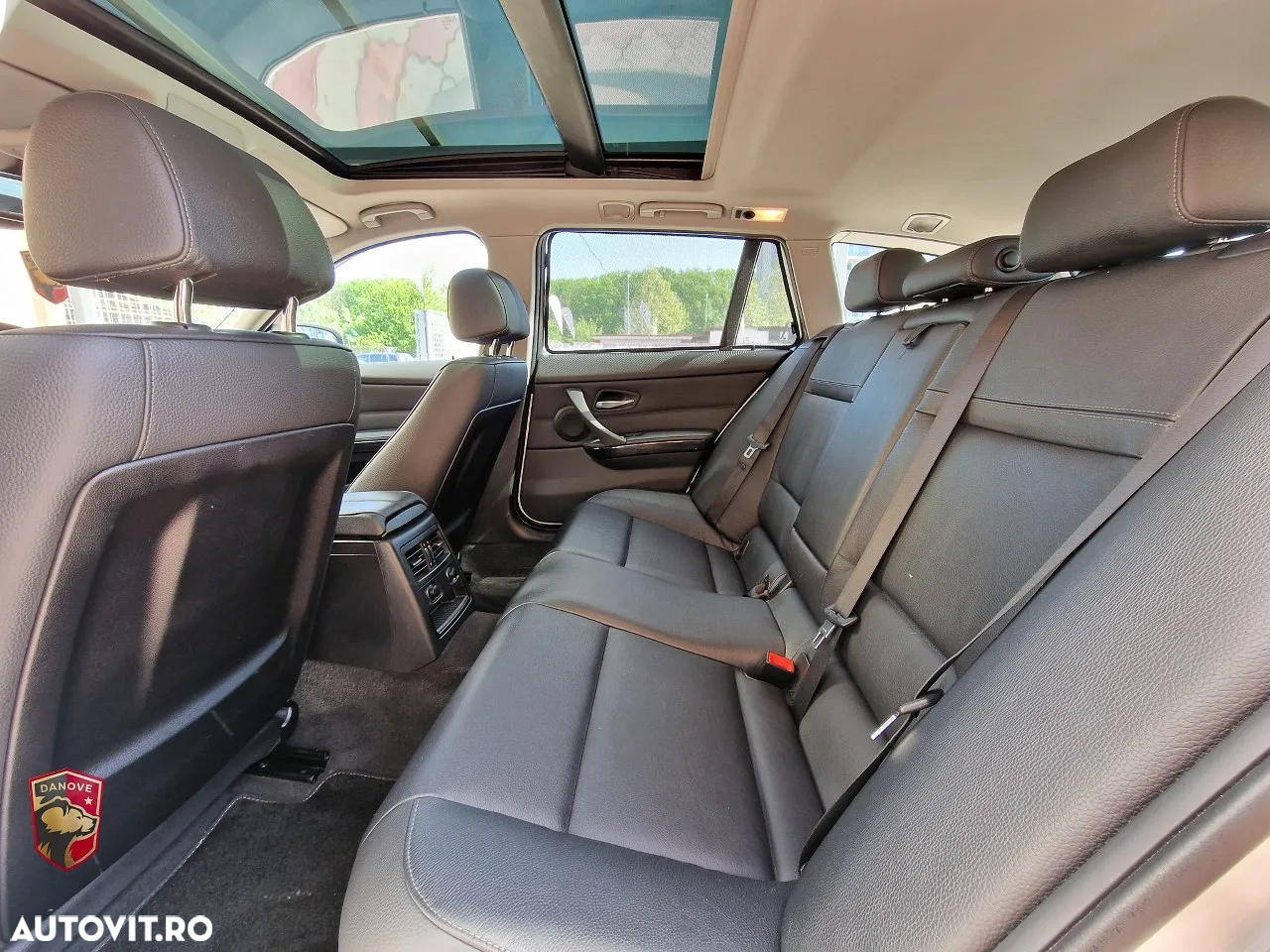 BMW Seria 3 320d Touring xDrive Aut. - 7