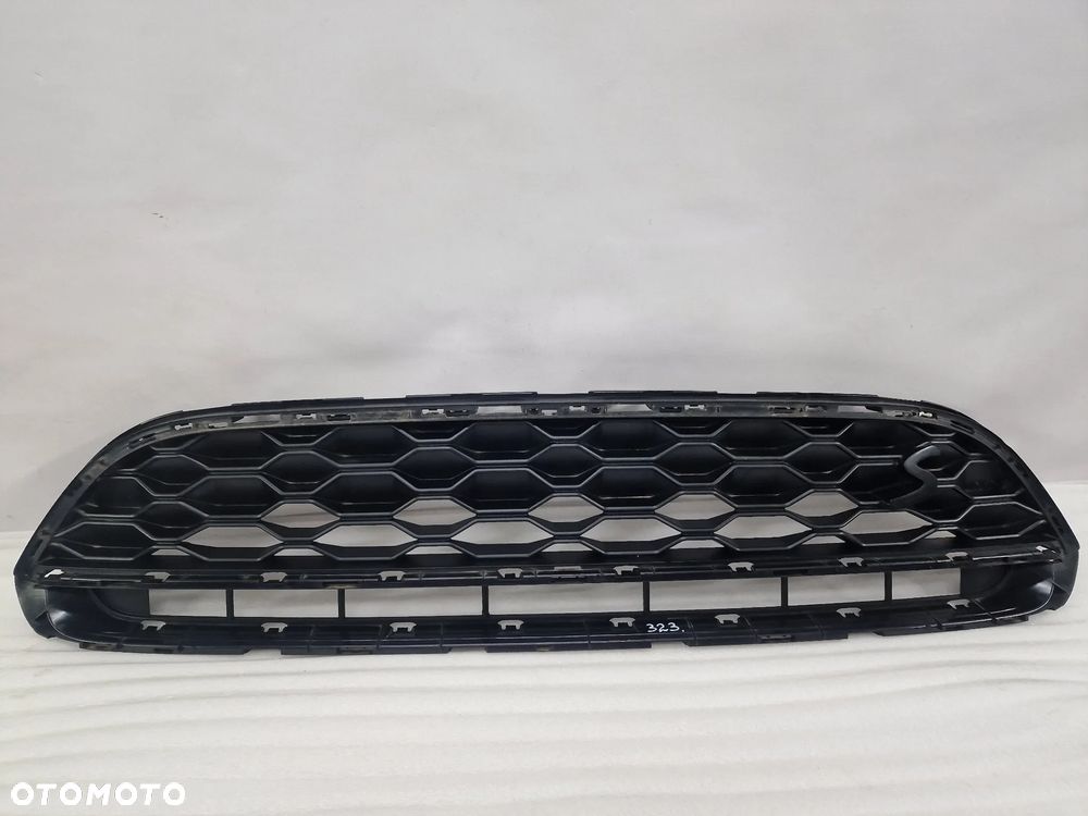 MINI F60 LIFT S COUNTRYMAN 19- KRATKA ŚRODKOWA ZDERZAKA PRZEDNIEGO PRZÓD / ATRAPA / GRILL , NR 7931641 , NR AUKCJI KR323 - 1