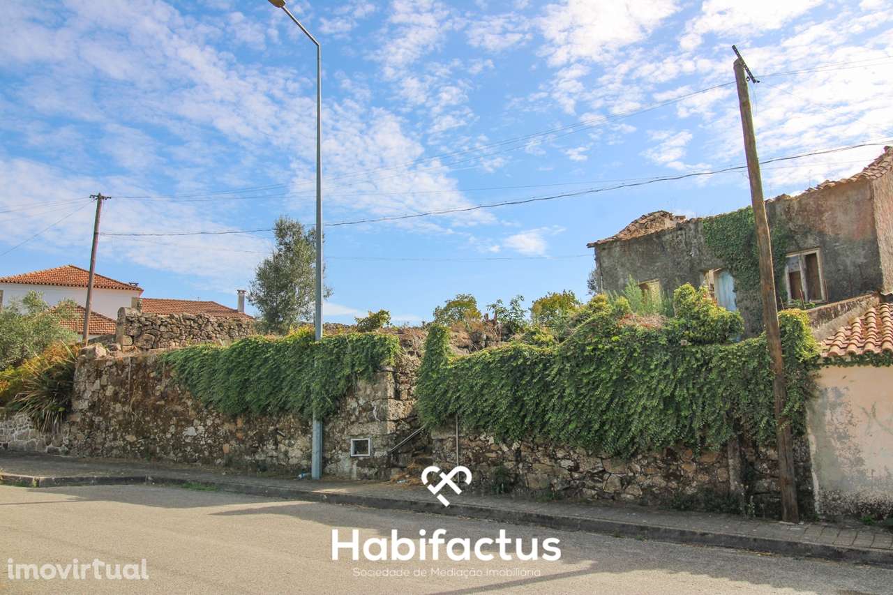 Moradia em Pedra com Potencial Ilimitado em Tondela - Grande imagem: 2/27