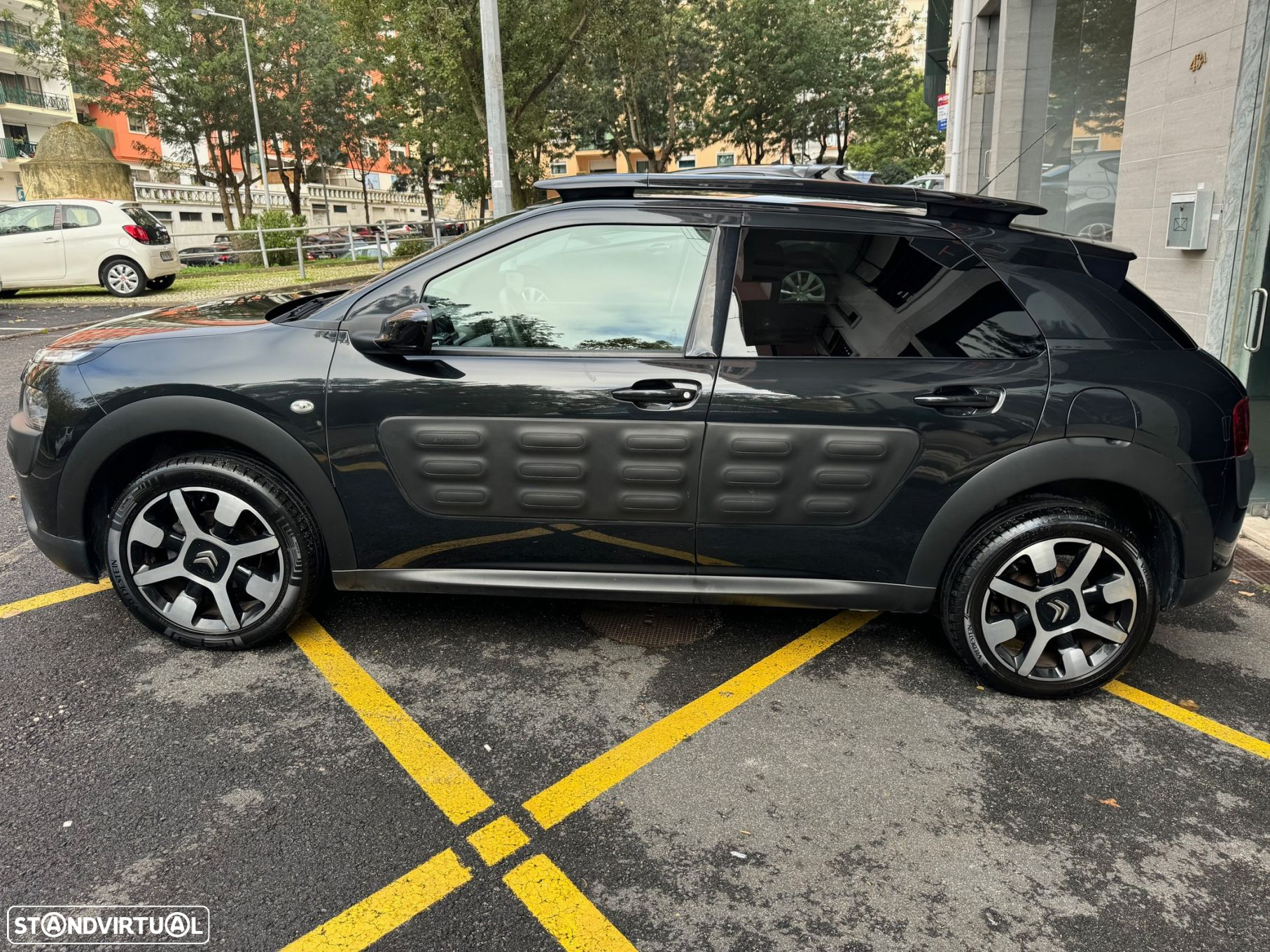 Citroën C4 Cactus 1.2 PureTech Feel - 36