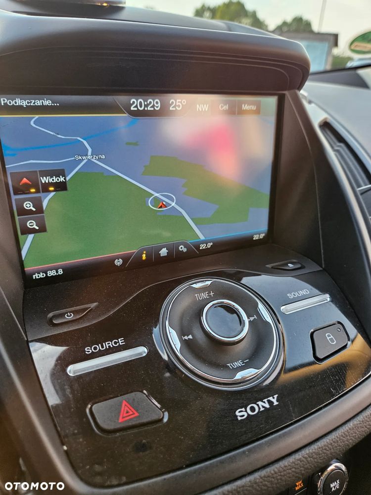 Ford Kuga 2.0 TDCi 4x4 Titanium - 27