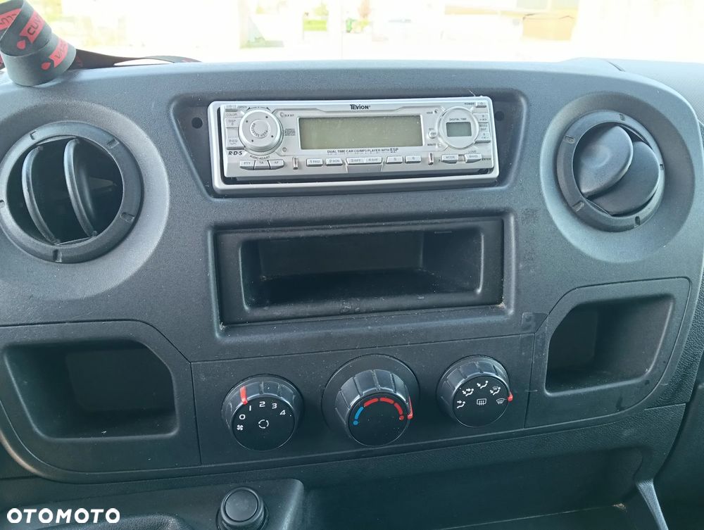 Renault Master - 10