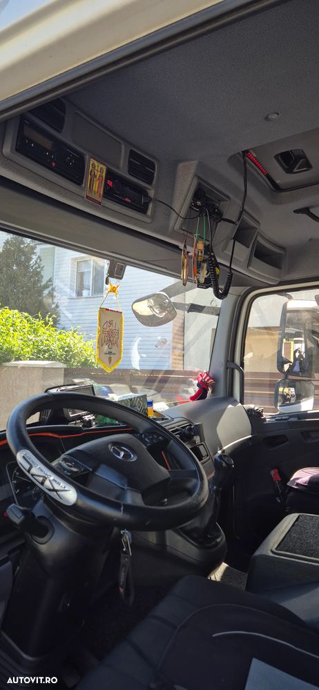 Mercedes-Benz ATEGO  818 - 7