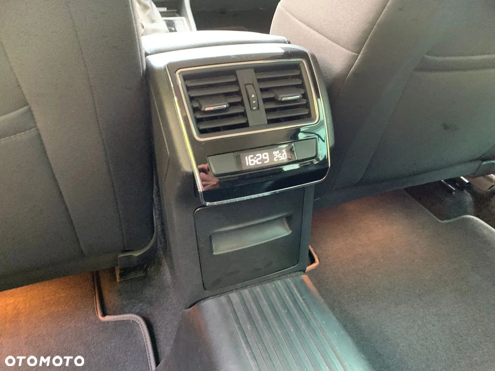 Skoda Superb 1.5 TSI ACT DSG Active - 16