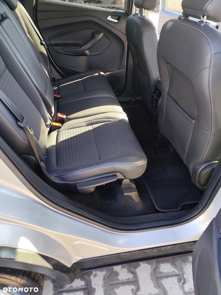 Ford Kuga 1.5 EcoBoost 4x4 Titanium - 12
