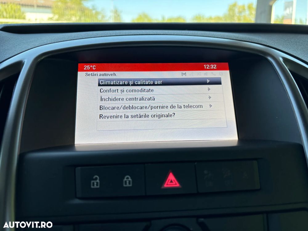 Opel Astra 1.4 ECOTEC Turbo Active - 26