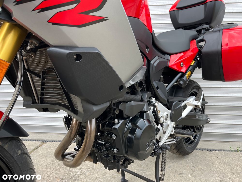 BMW XR - 20
