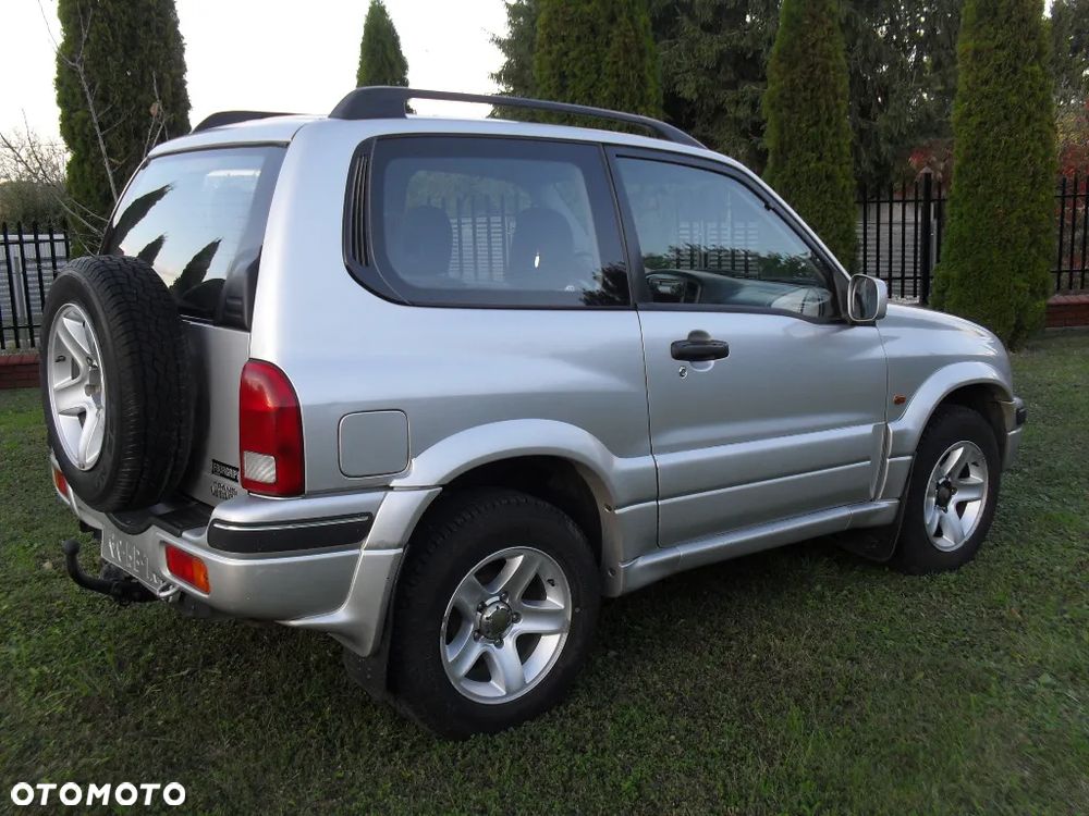 Suzuki Grand Vitara 1.6 - 4