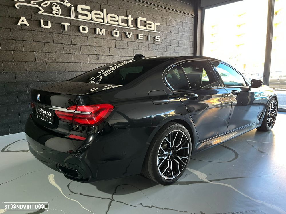 BMW 730 d Pack M - 8