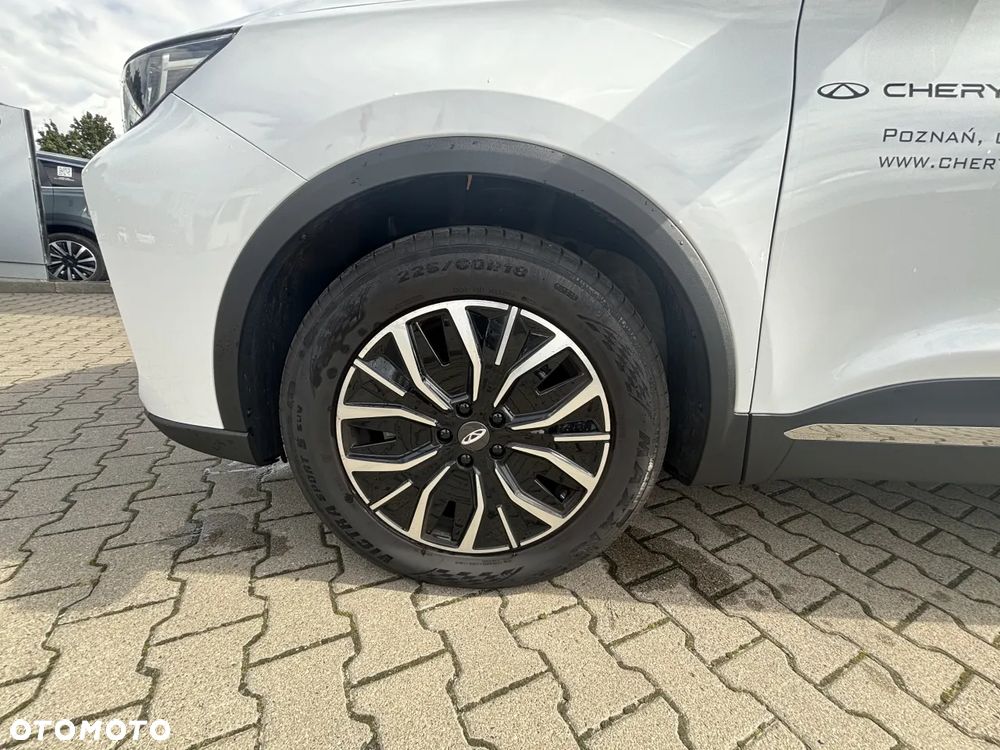 Chery Tiggo 7 1.6 T-GDI Essential DCT - 18