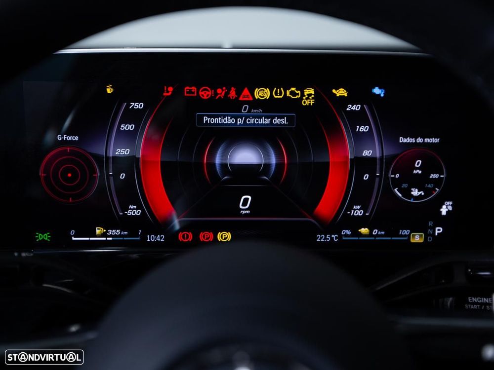 Mercedes-Benz E 300 de 4Matic 9G-TRONIC AMG Line - 29