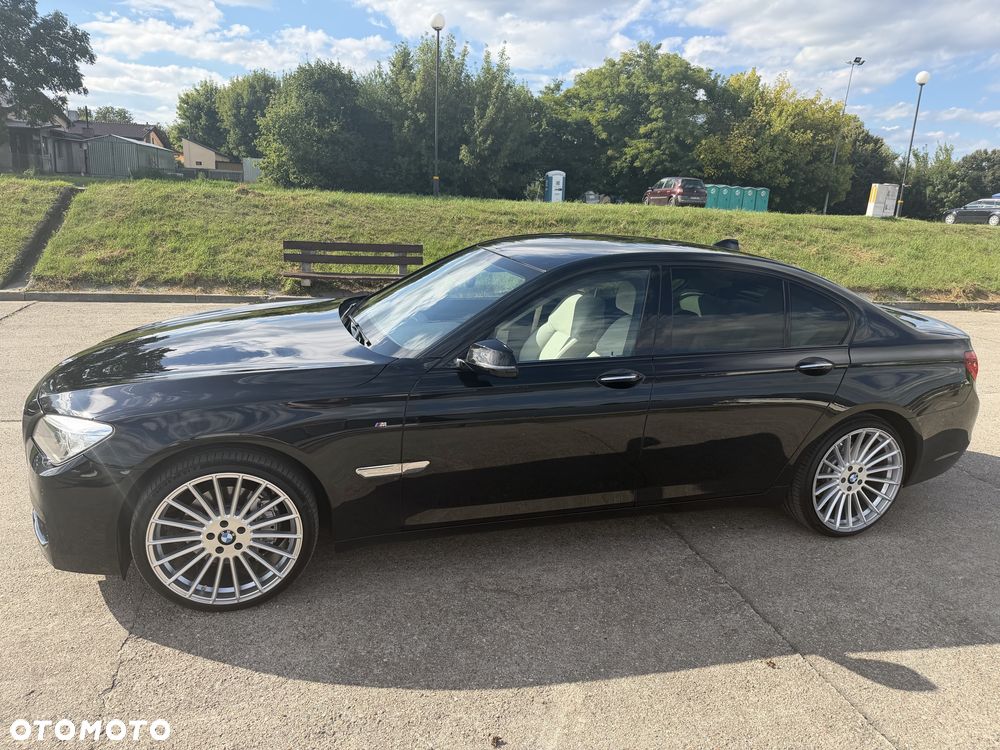 BMW Seria 7 - 1