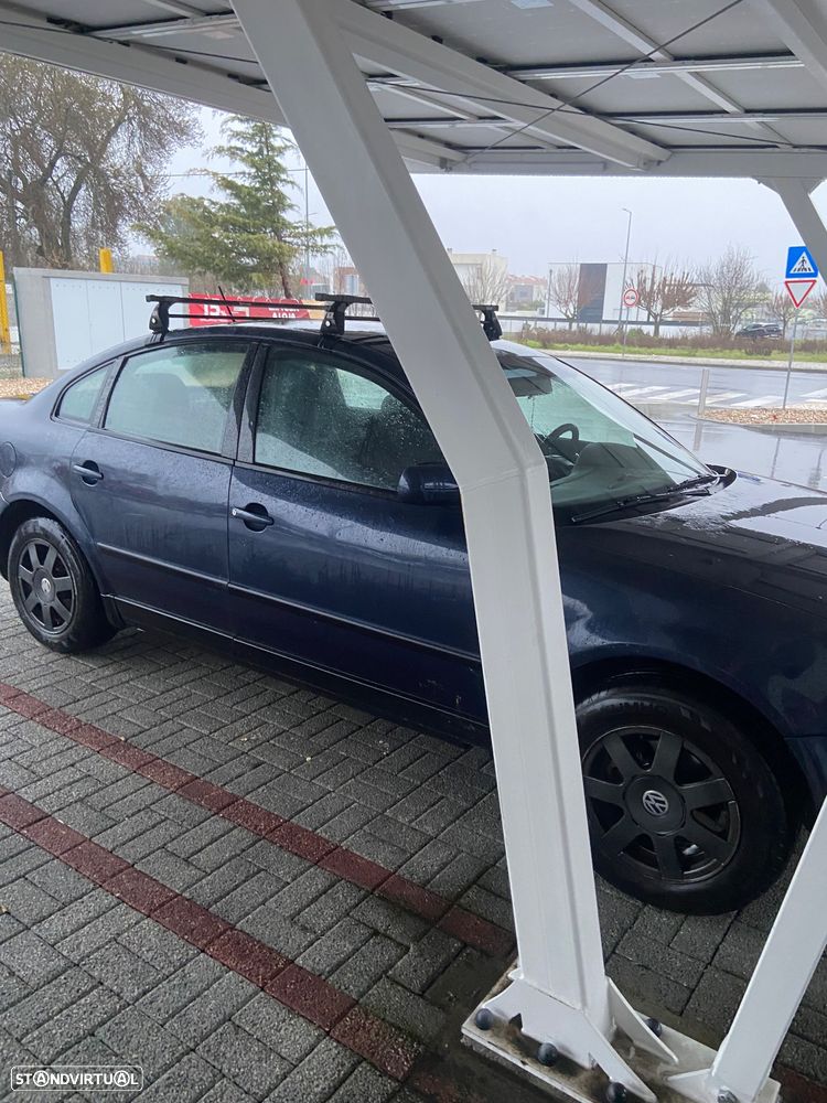 VW Passat 1.9 TDi Confortline - 2