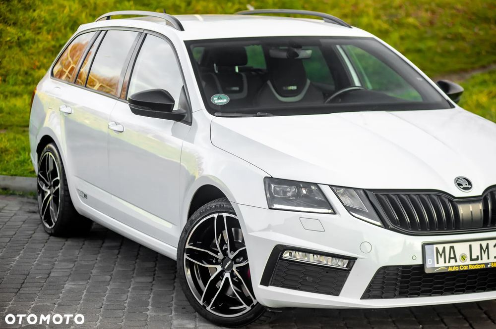 Skoda Octavia 2.0 TSI DSG RS 230 - 9