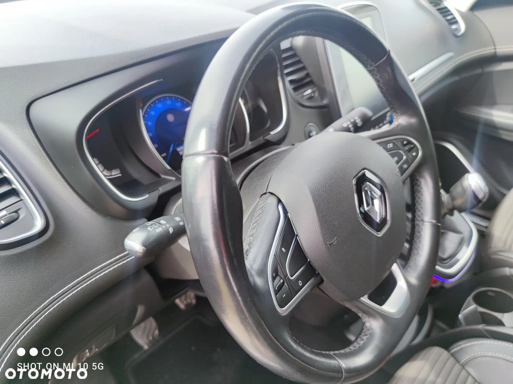 Renault Grand Scenic TCe 140 GPF BOSE EDITION - 24