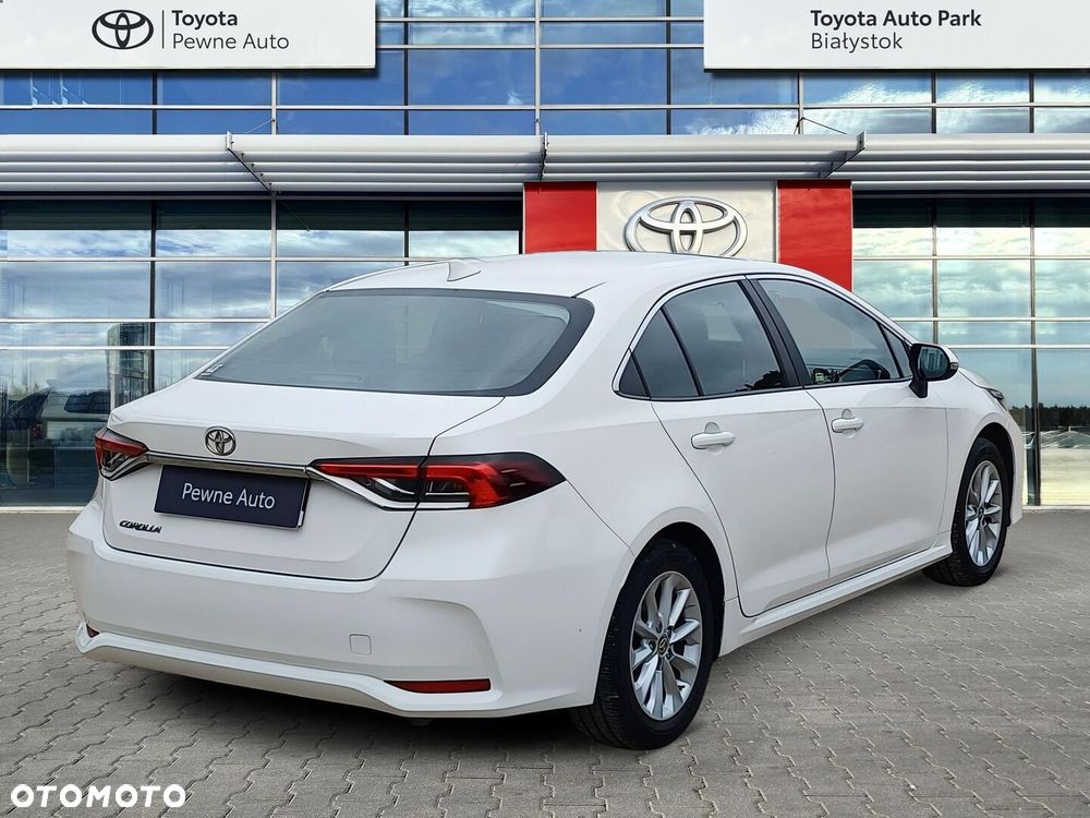 Toyota Corolla - 5