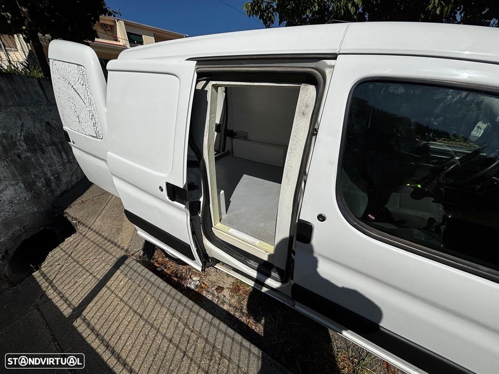 Citroën Berlingo 1.6 HDi — fotografia 9