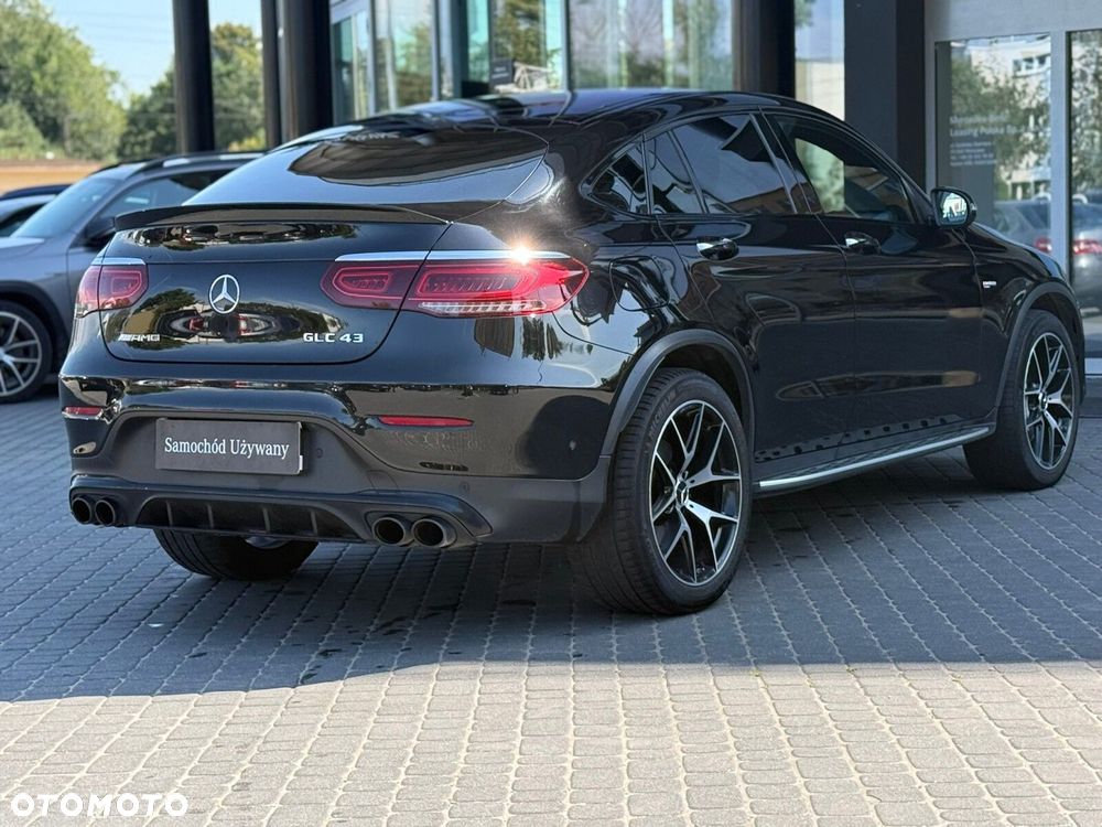 Mercedes-Benz GLC - 9