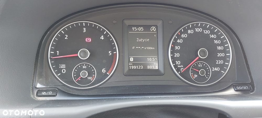 Volkswagen Touran 1.6 TDI DPF BlueMot Comfortline - 14