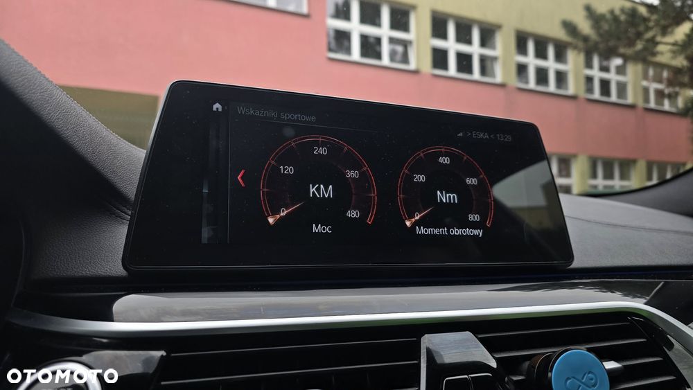 BMW Seria 5 540d xDrive M Sport sport - 39