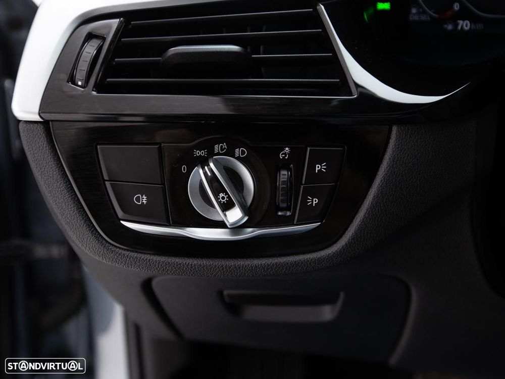BMW 520 d Auto - 19