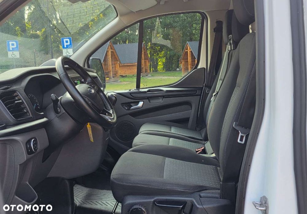 Ford Transit Custom - 9