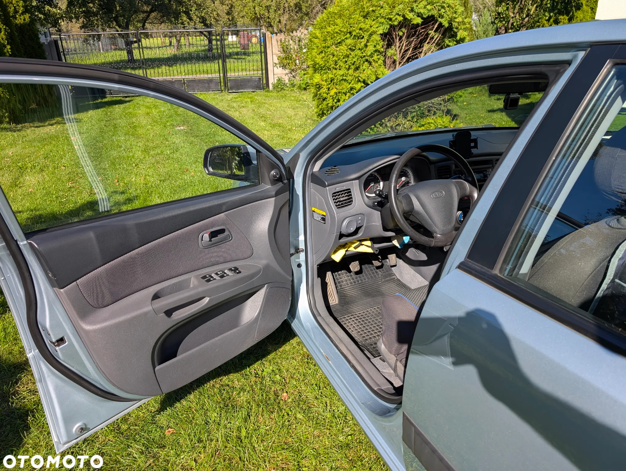 Kia Rio 1.4 Family - 7