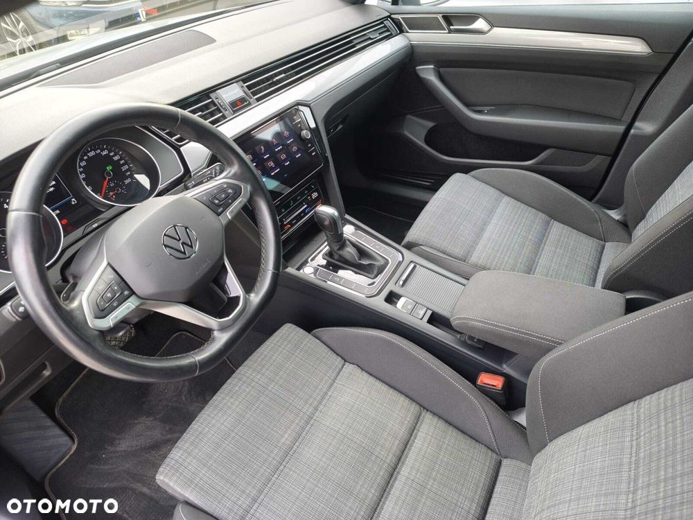 Volkswagen Passat 2.0 TDI EVO Business DSG - 7