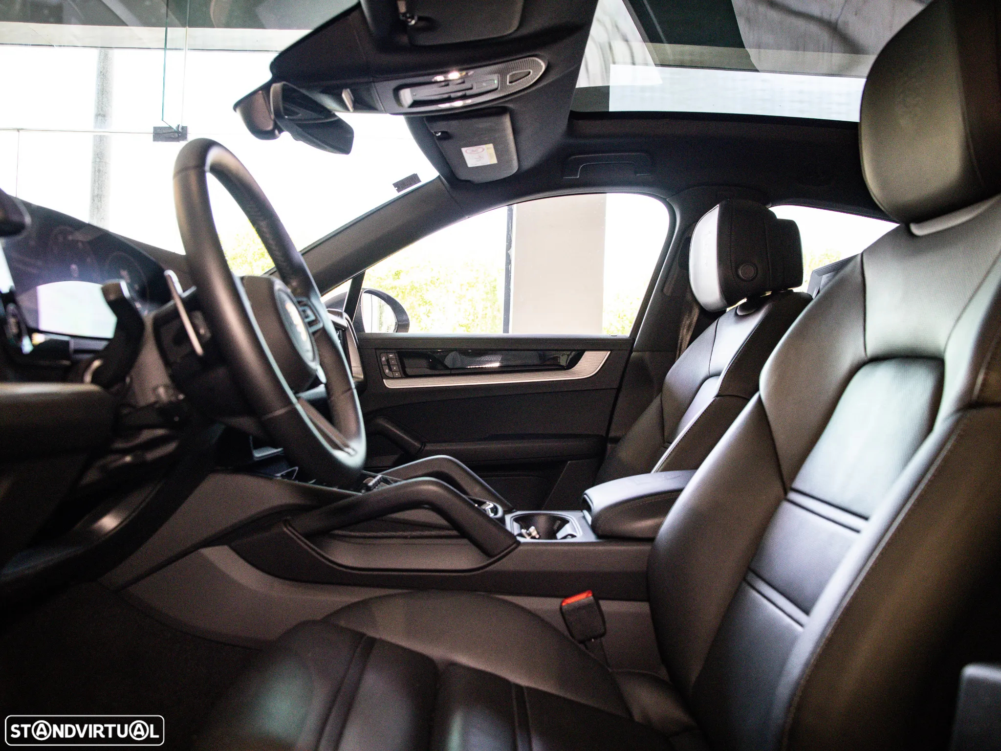 Porsche Cayenne Coupé E-Hybrid - 32