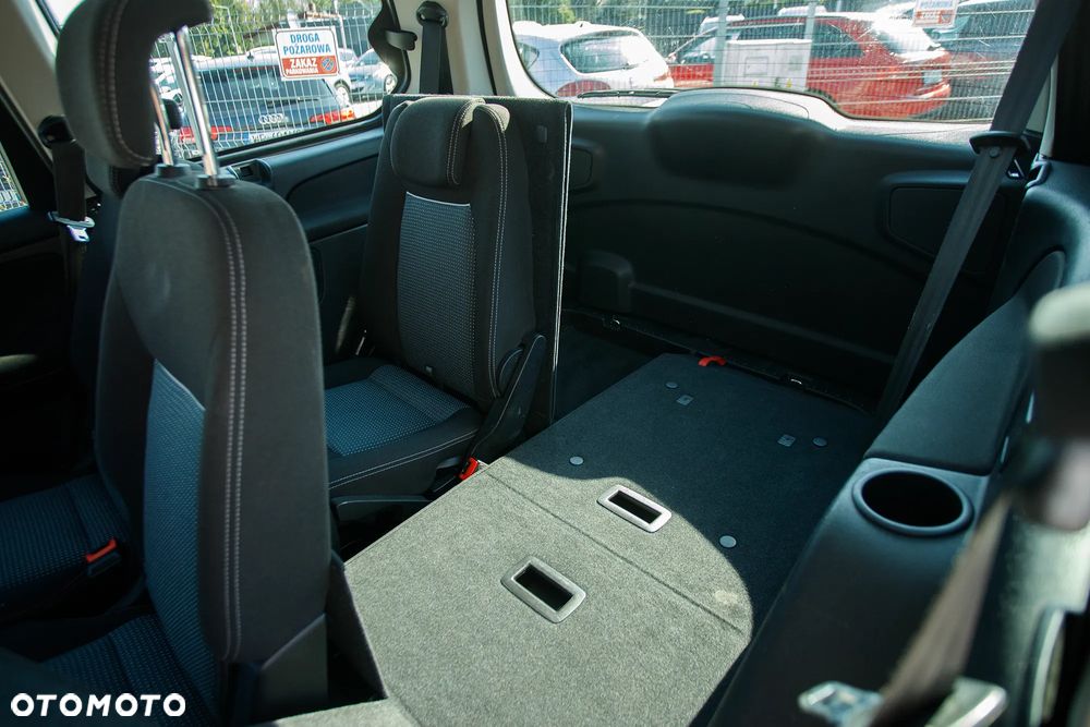 Ford Galaxy 2.0 FF Titanium - 31