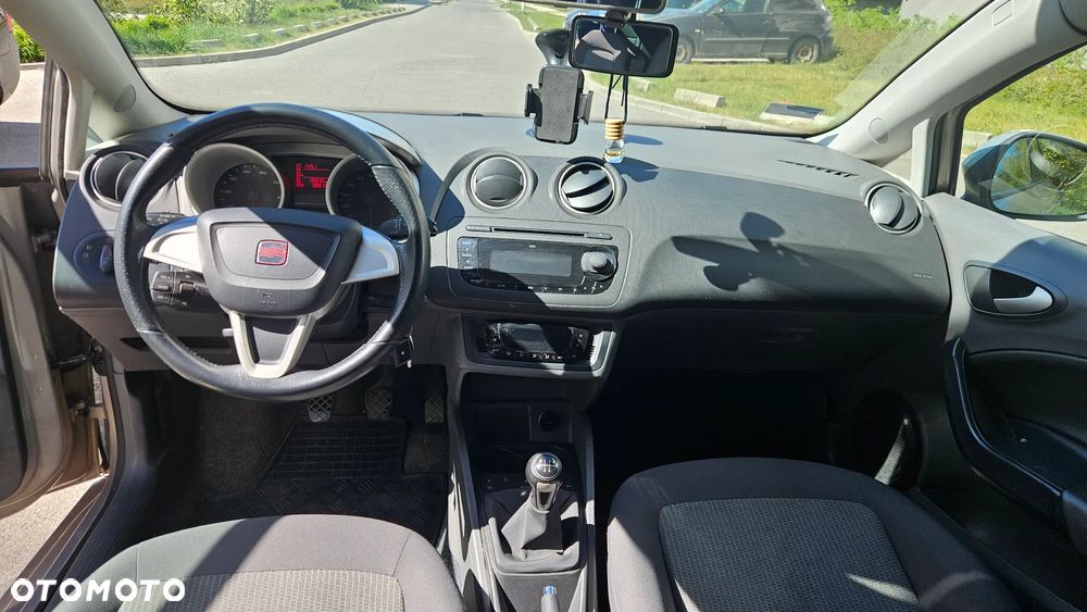 Seat Ibiza 1.4 16V Style - 12