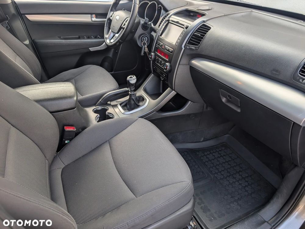 Kia Sorento 2.0 CRDI M - 21