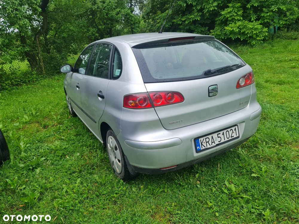 Seat Ibiza 1.4 16V Signo - 2