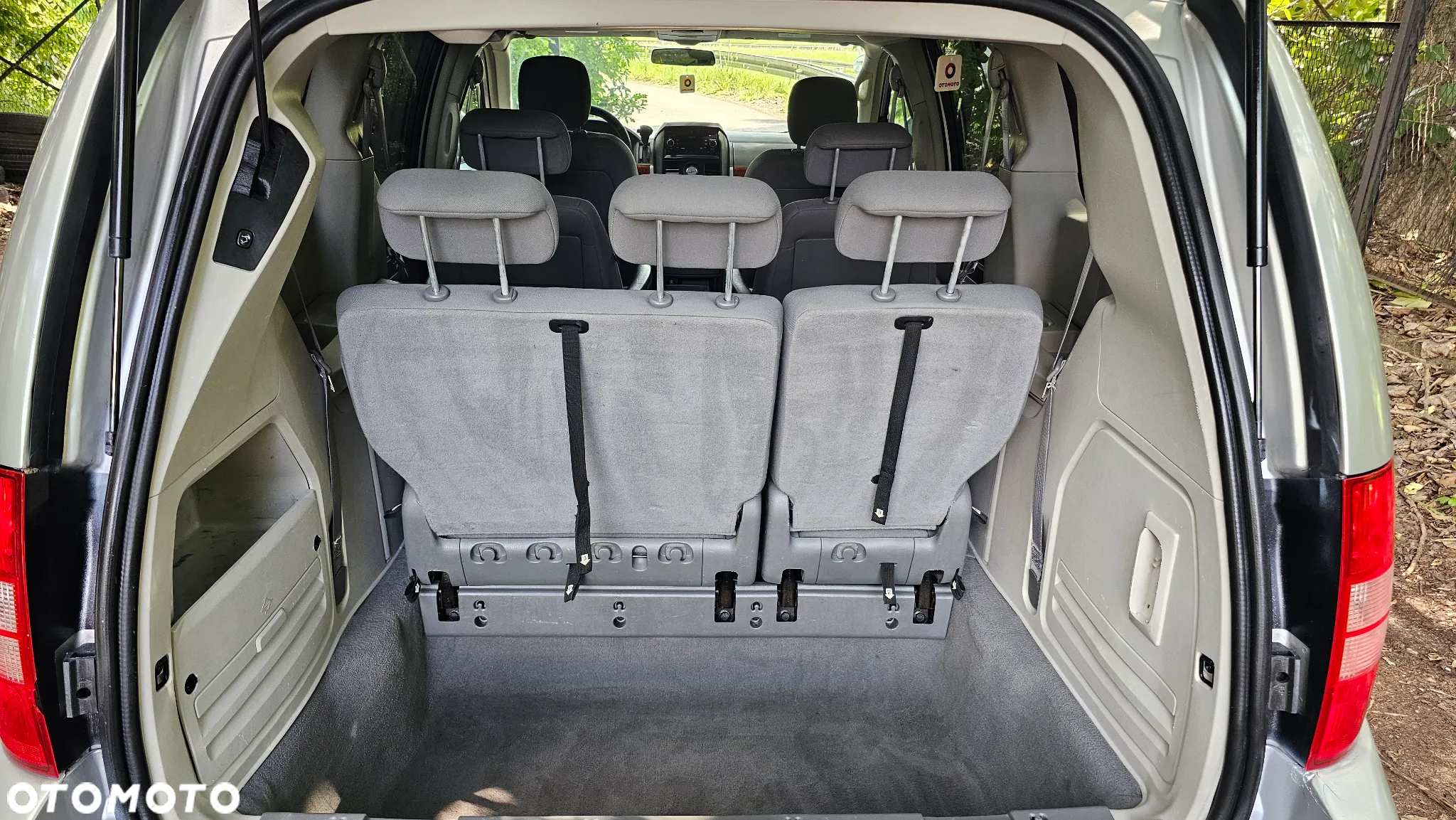 Chrysler Town & Country 3.8 Touring - 12