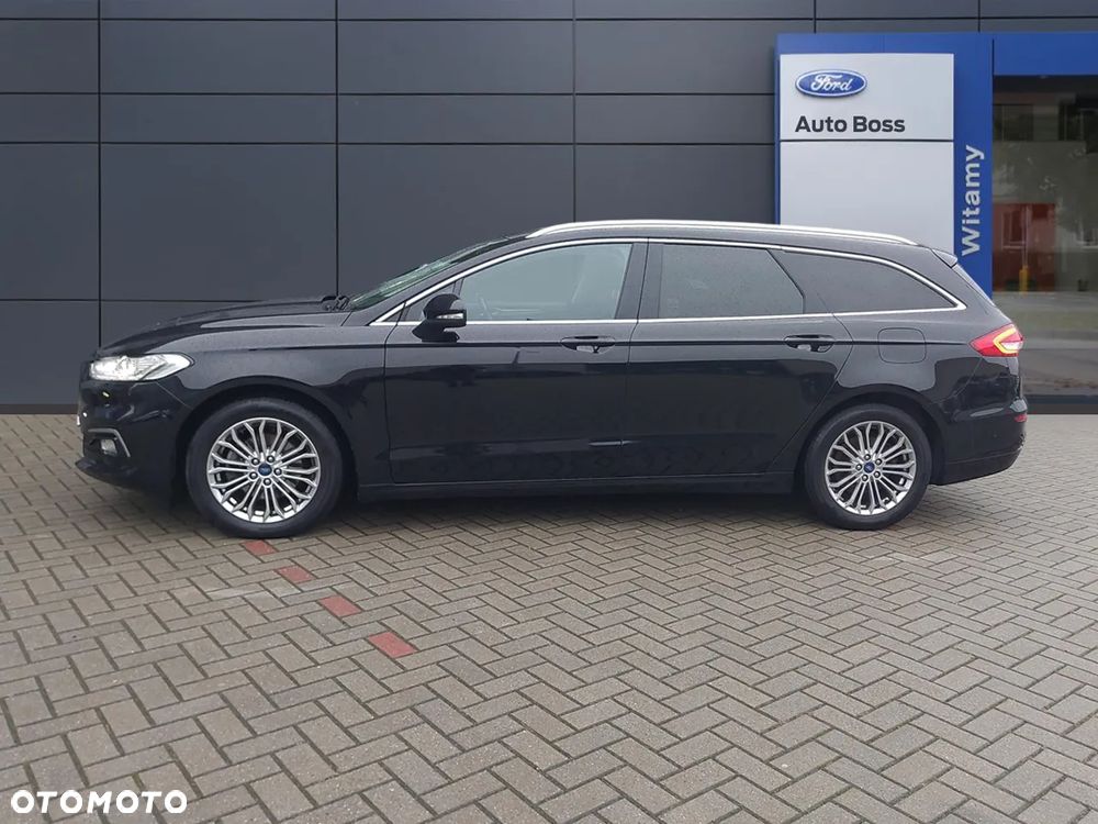 Ford Mondeo 2.0 Hybrid Titanium - 2