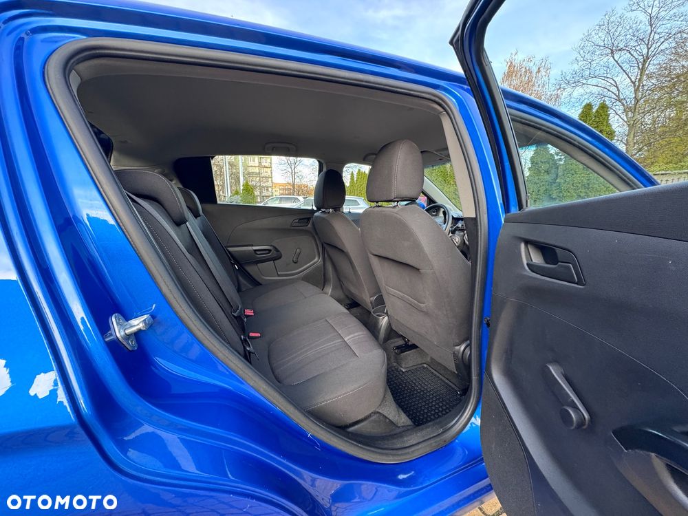 Chevrolet Aveo 1.2 LT+ - 26