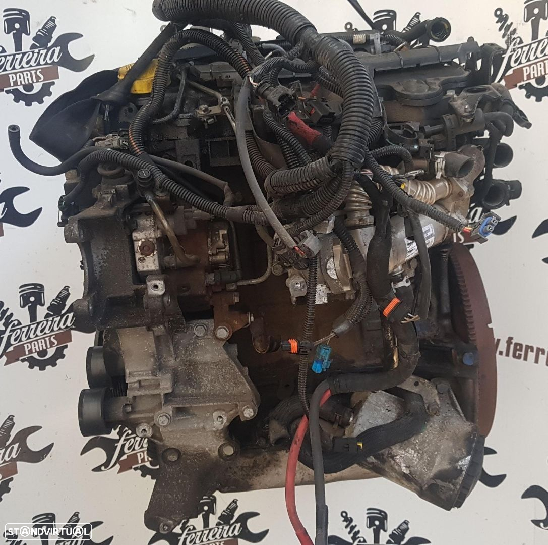 Motor Renault Laguna 2.2 DCI REF: G9T605 - 4