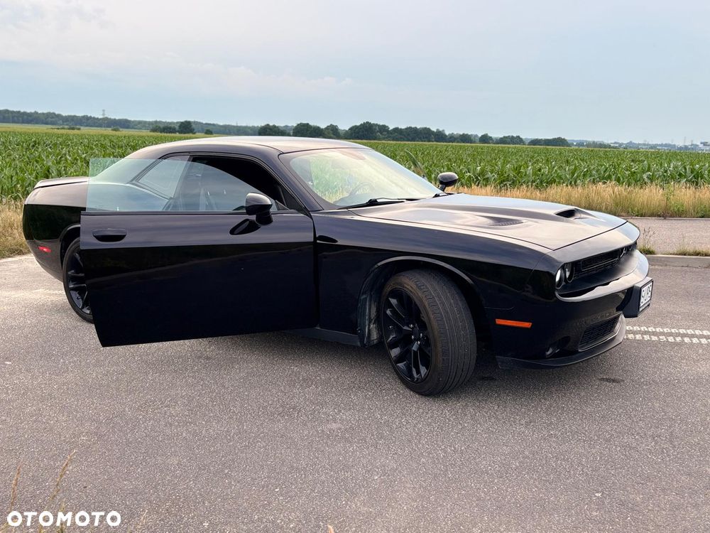 Dodge Challenger - 3