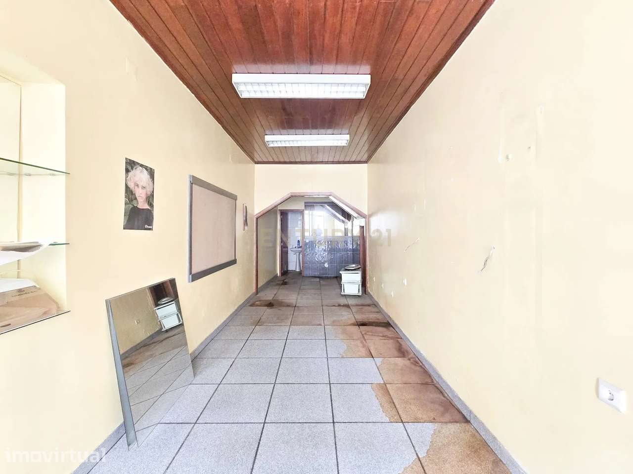 Edifício para Recuperação em Bragança - 175m² com 6 Quartos - Grande imagem: 2/2