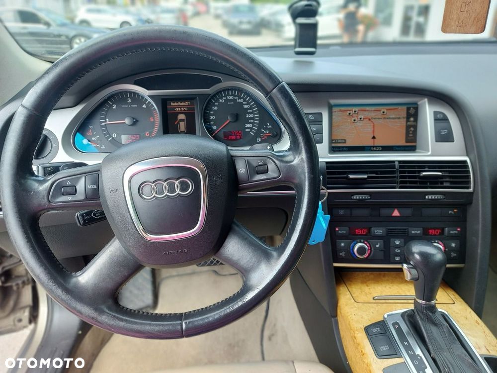 Audi A6 Avant - 27