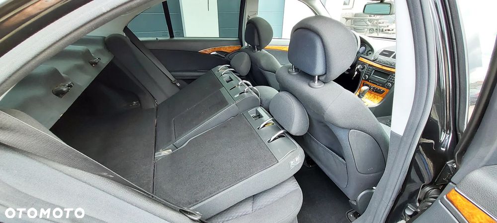 Mercedes-Benz Klasa E - 38