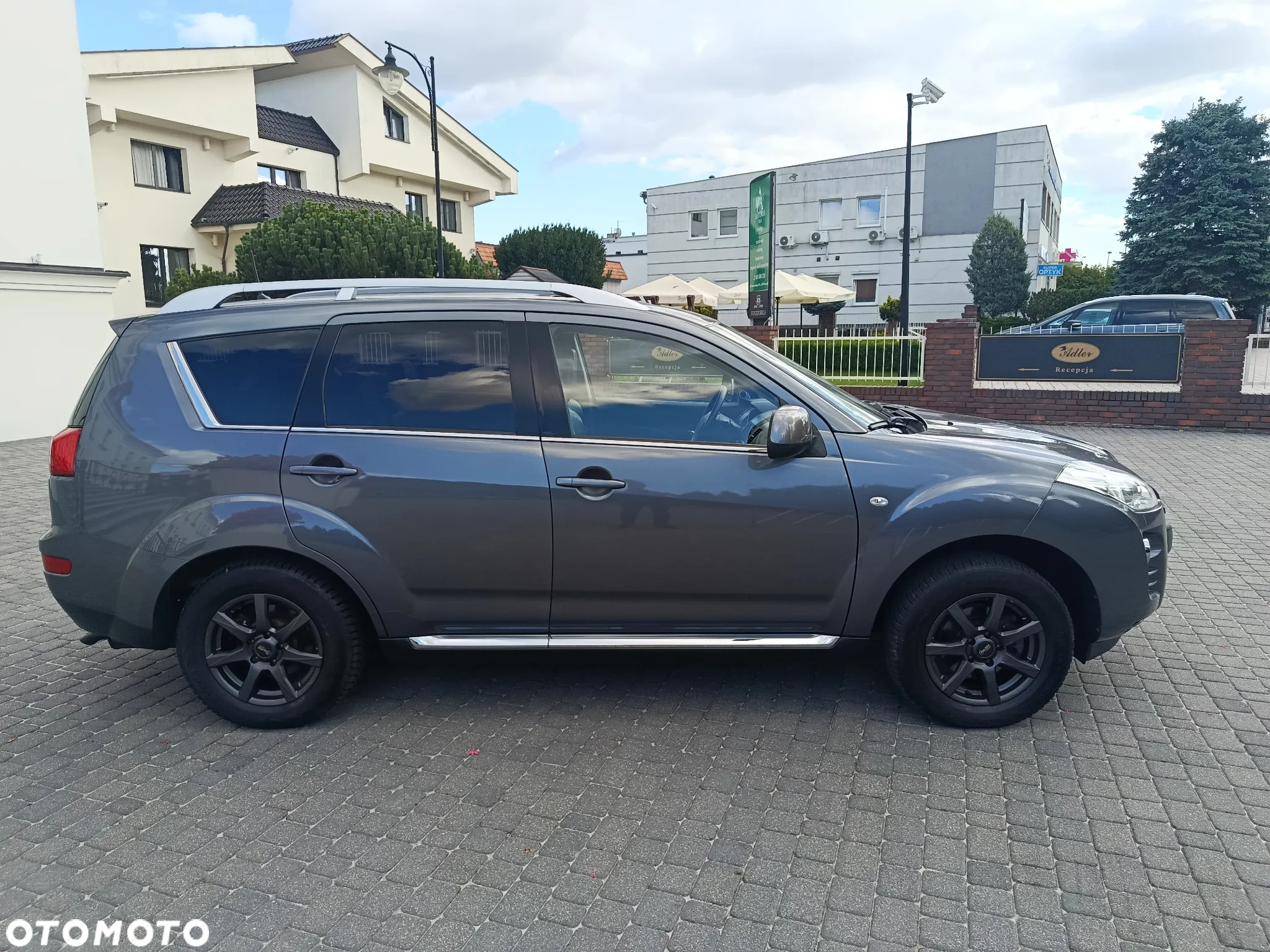 Peugeot 4007 HDI FAP 7-Sitzer Platinum - 8