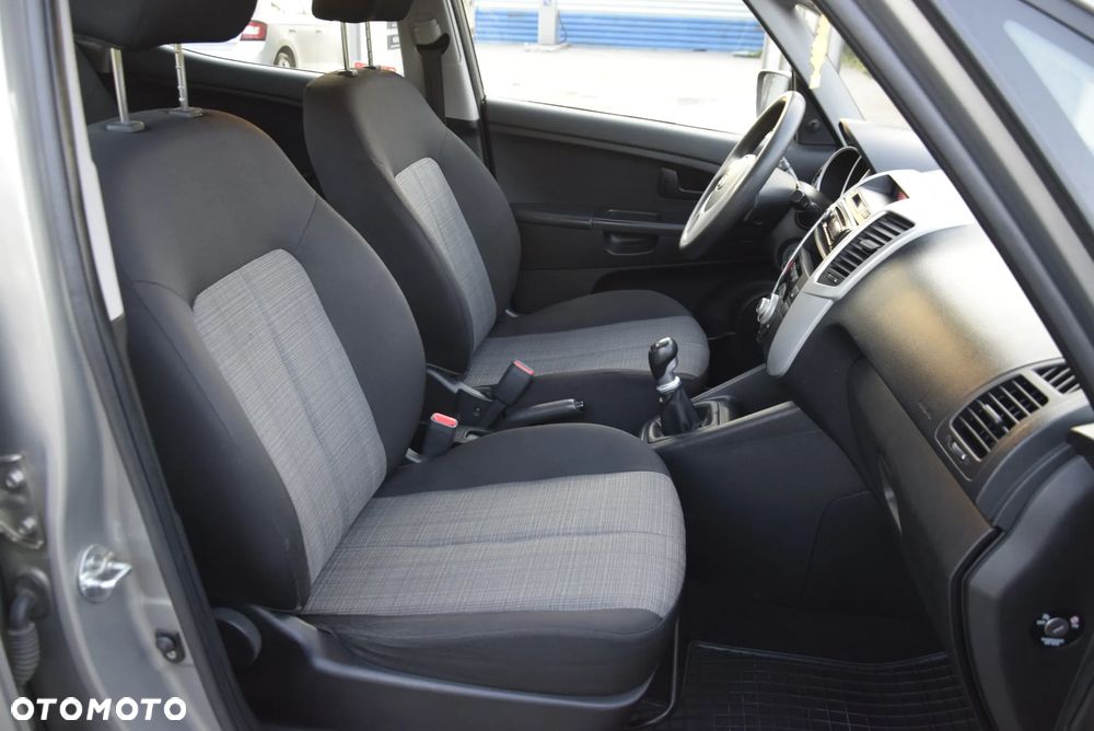 Kia Venga - 20
