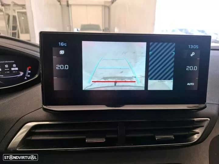 Peugeot 5008 - 8
