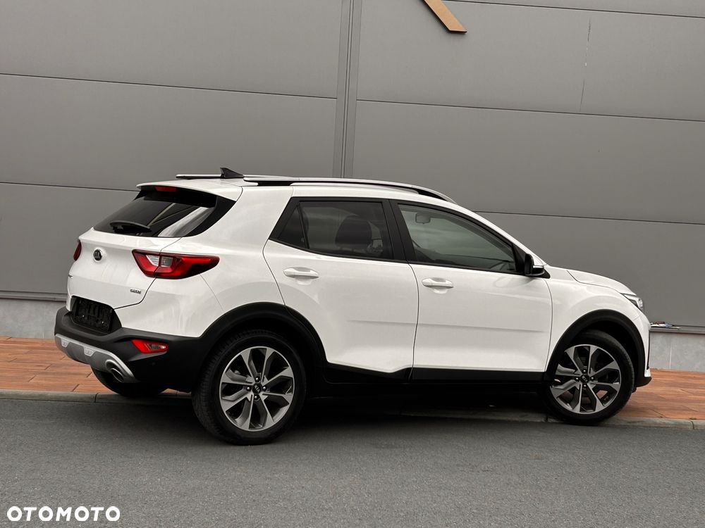 Kia Stonic - 21