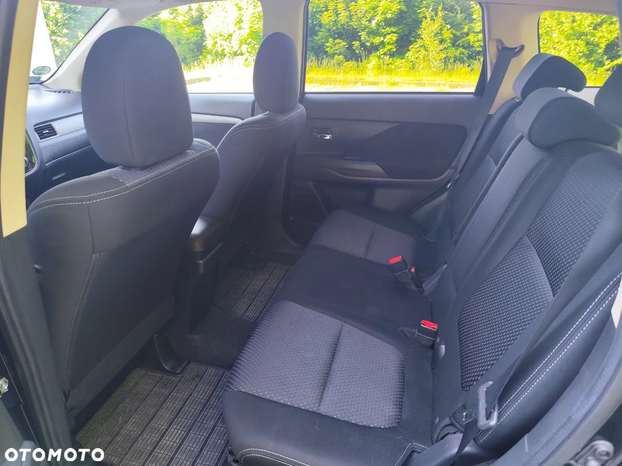 Mitsubishi Outlander 2.2 DID Intense + 4WD - 21