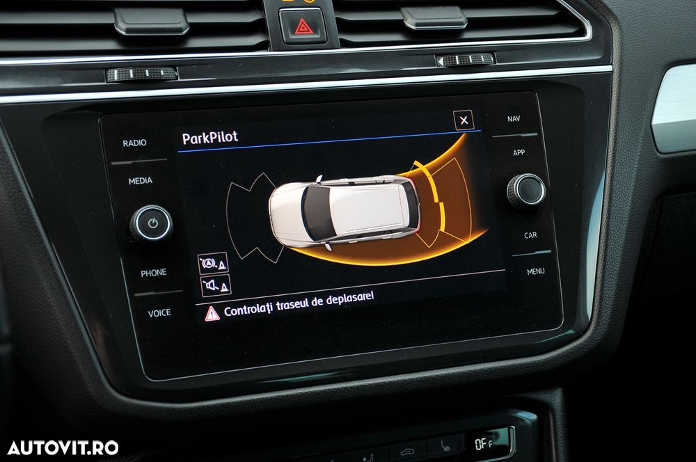 Volkswagen Tiguan - 15