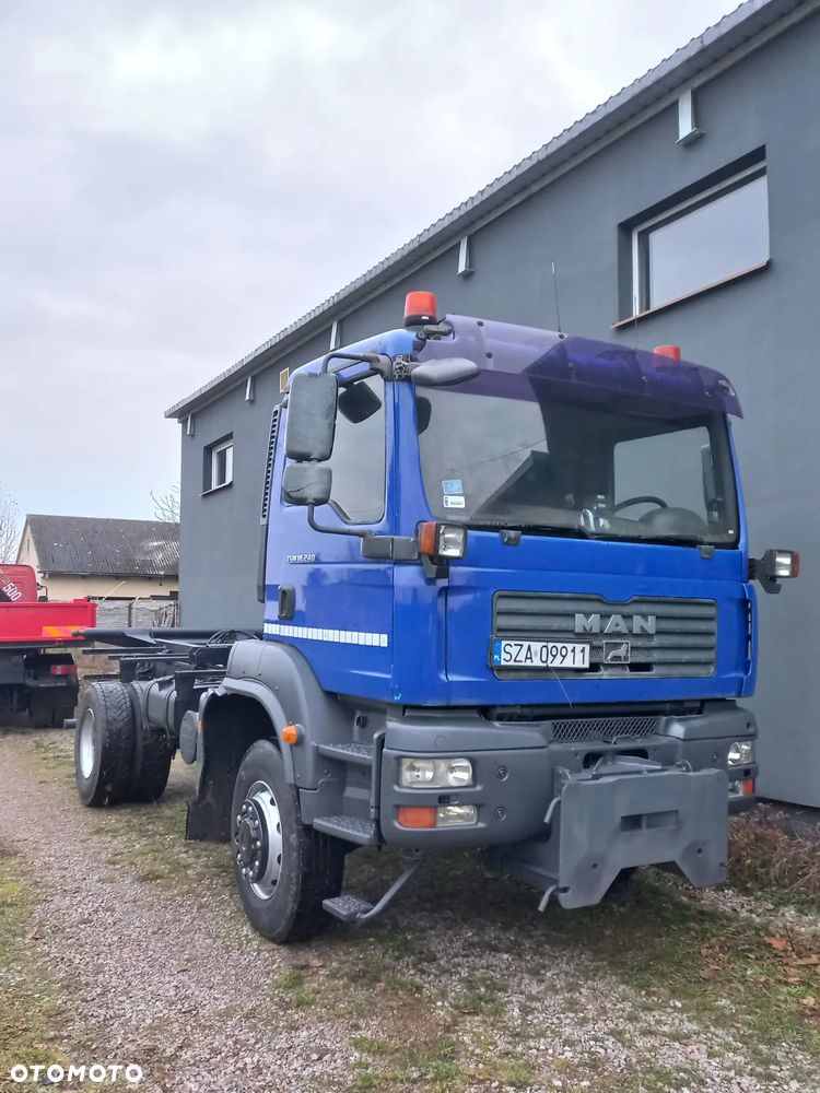 MAN TGM 4X4 18.240 KIPPER 3-STR. - 4