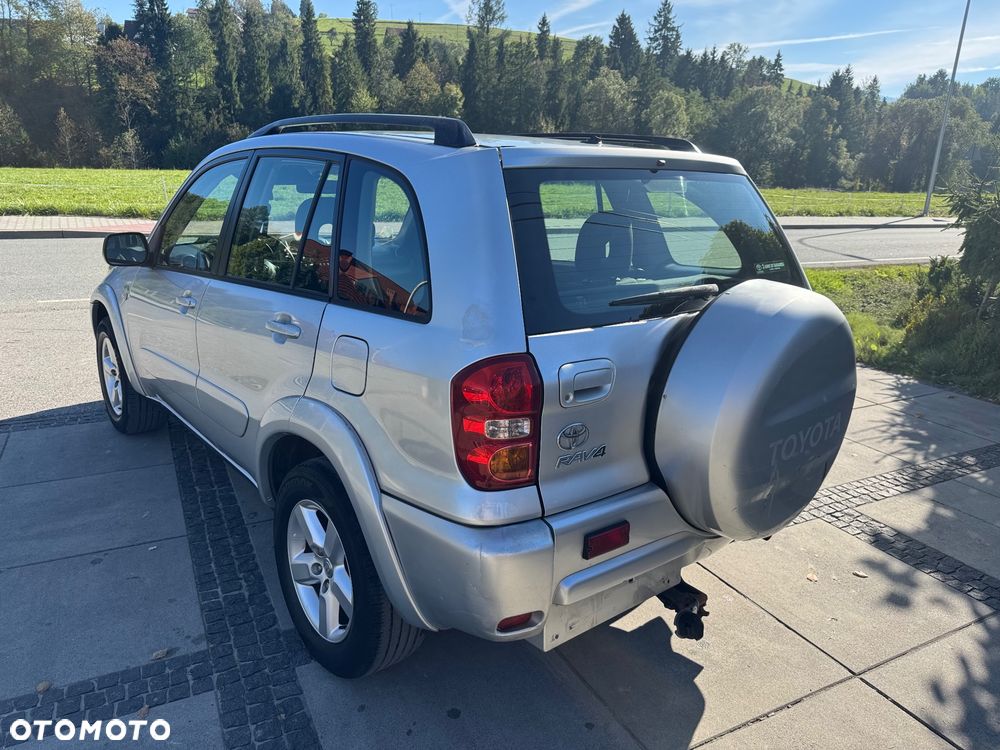 Toyota RAV4 D-4D 4x4 Sol - 10